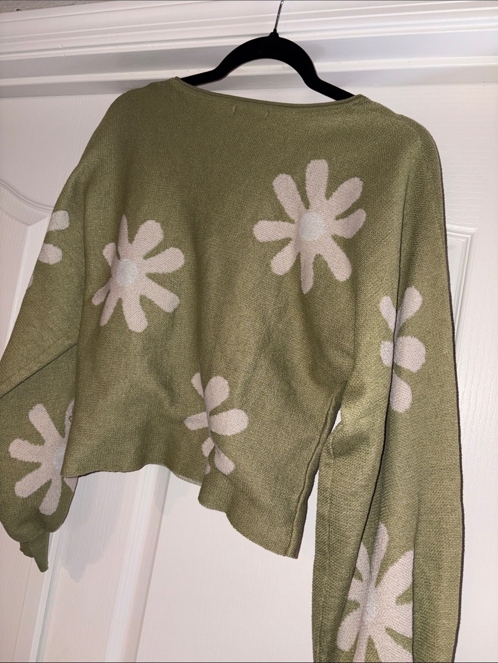 Ekouaer Olive Green Floral Crewneck Sweater size small - Picture 5 of 8